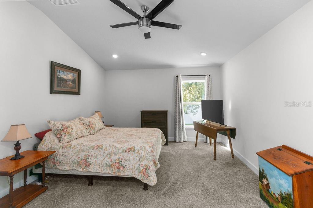 Image 19 of 45 For 711 Tupelo Circle