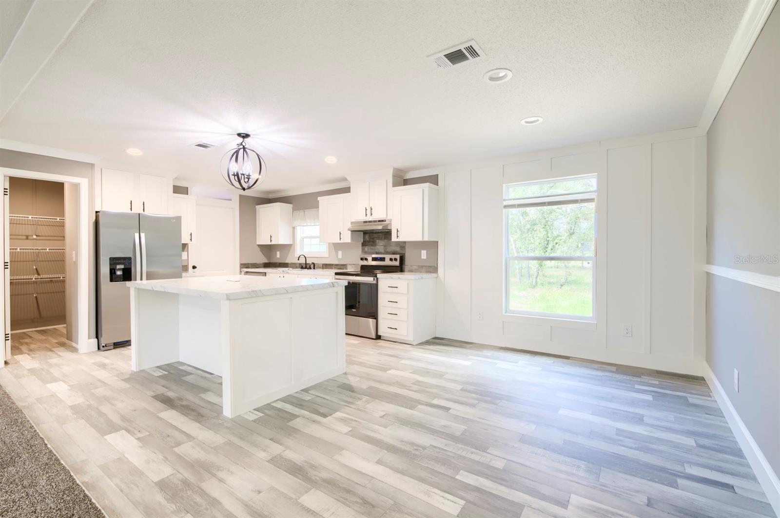 Image 12 of 42 For 14247 Hurricane Drive