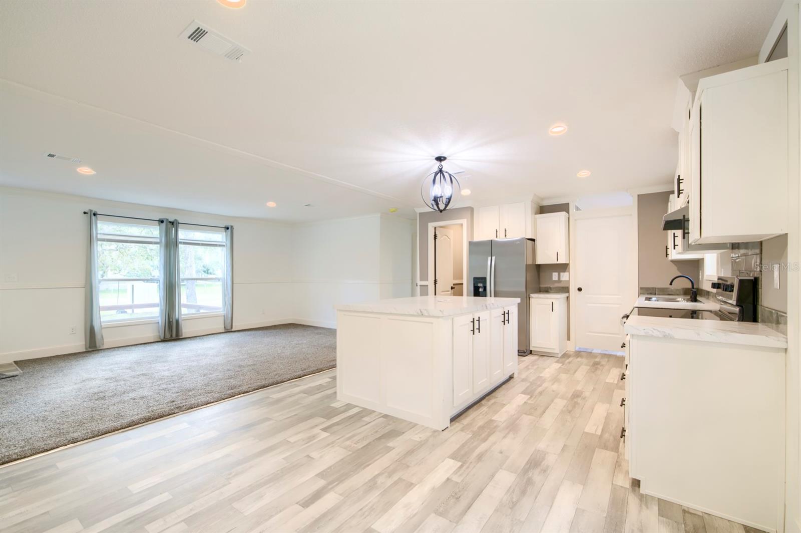 Image 16 of 42 For 14247 Hurricane Drive