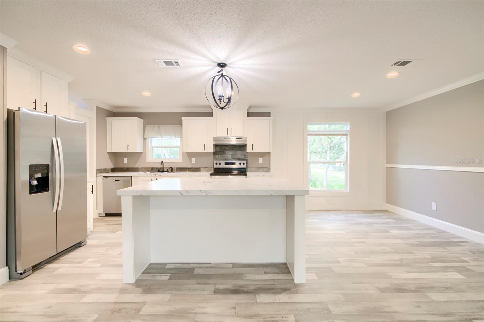 Image 19 of 42 For 14247 Hurricane Drive