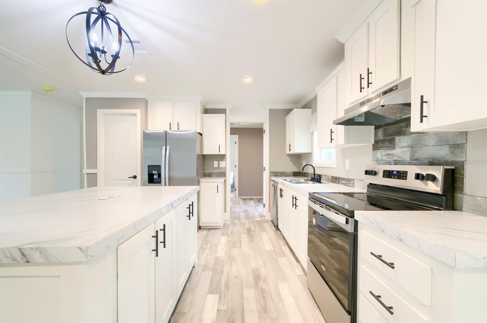 Image 20 of 42 For 14247 Hurricane Drive