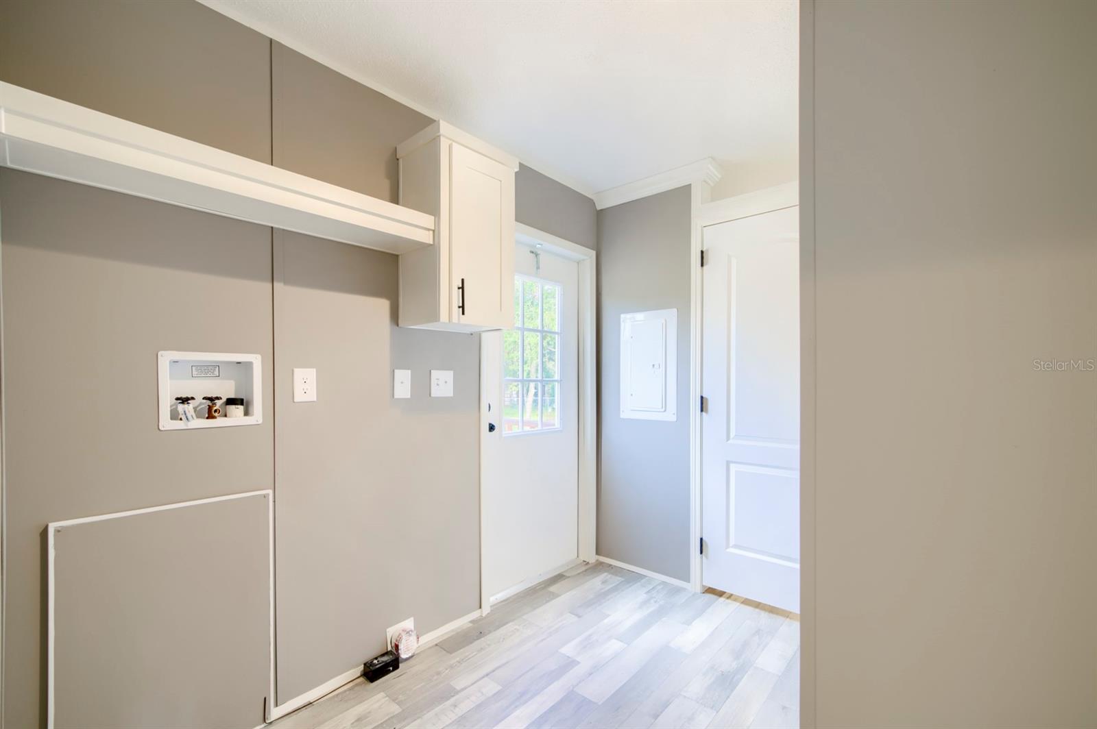 Image 30 of 42 For 14247 Hurricane Drive