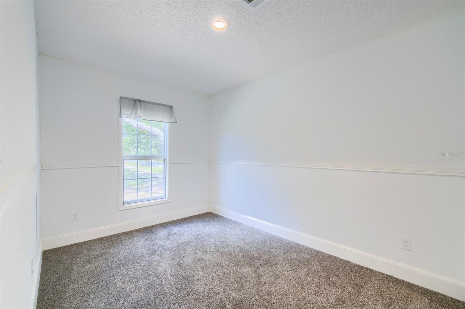 Image 31 of 42 For 14247 Hurricane Drive