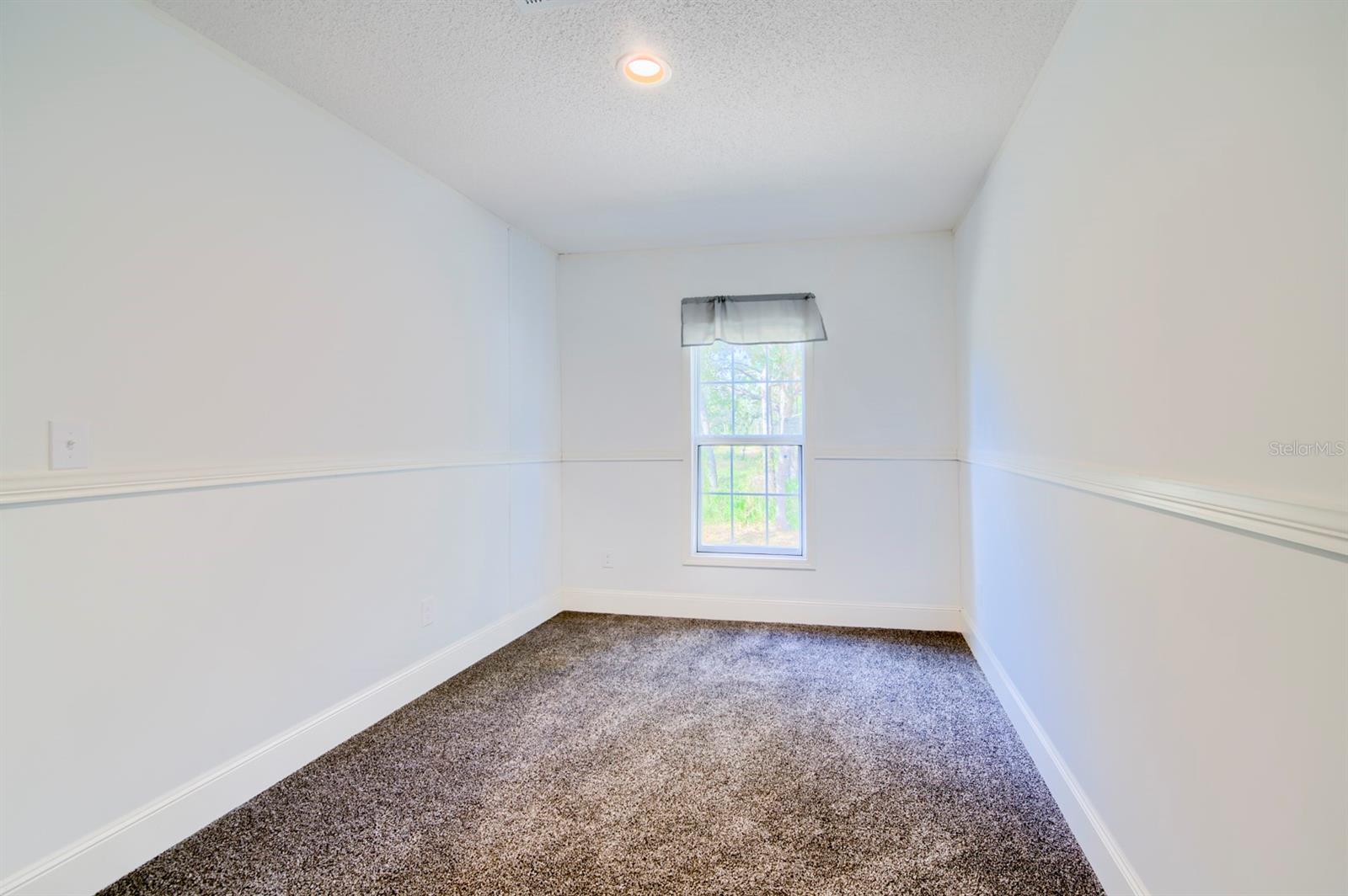 Image 34 of 42 For 14247 Hurricane Drive