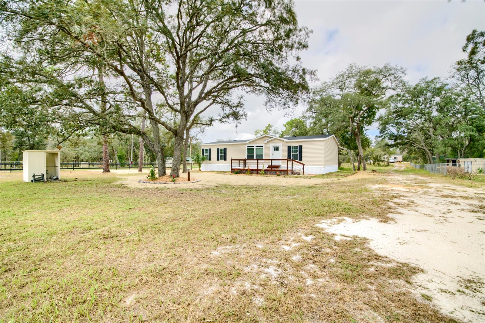 Image 6 of 42 For 14247 Hurricane Drive