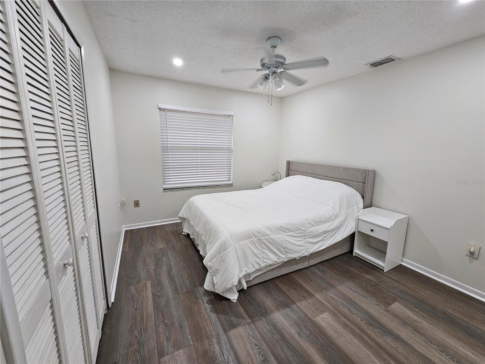 Image 11 of 25 For 4231 Sandhurst Drive