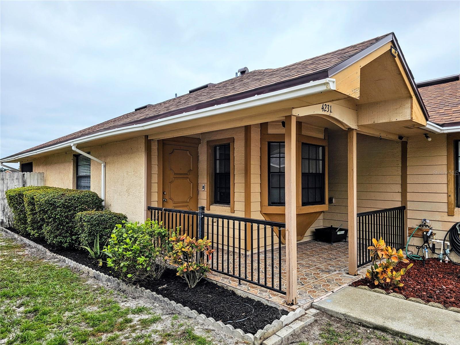 Image 4 of 25 For 4231 Sandhurst Drive