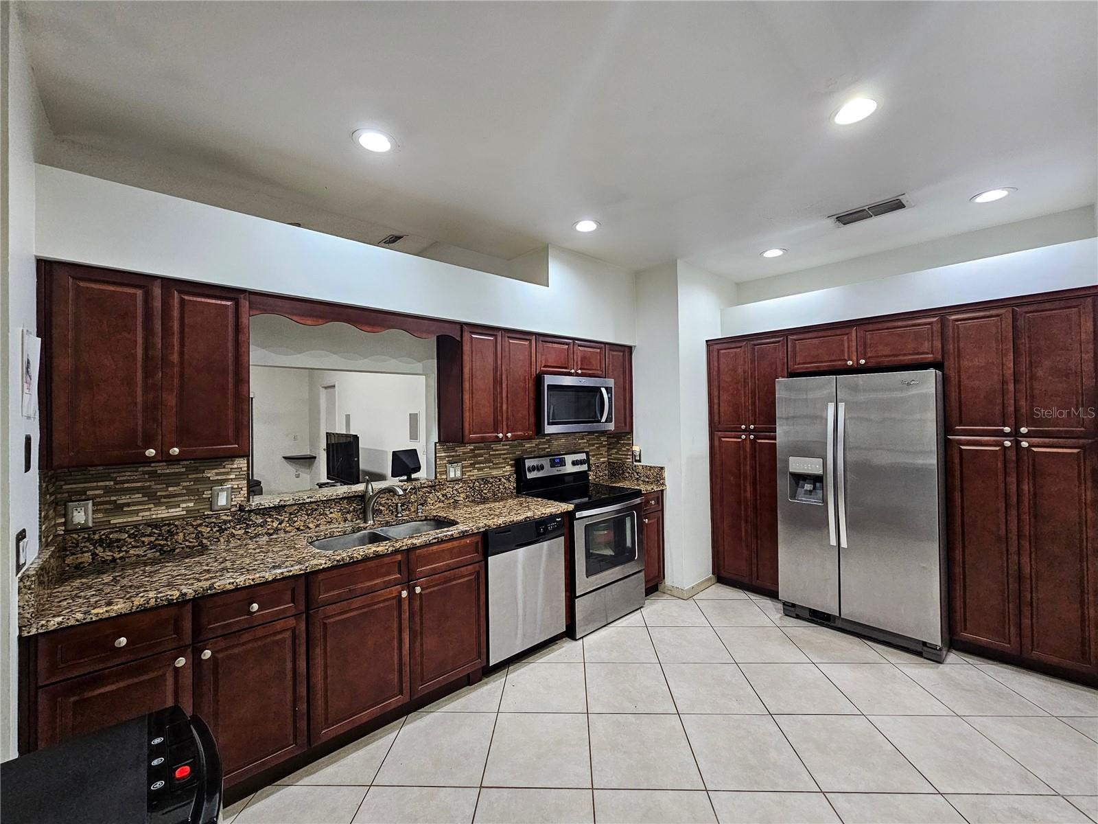 Image 7 of 25 For 4231 Sandhurst Drive