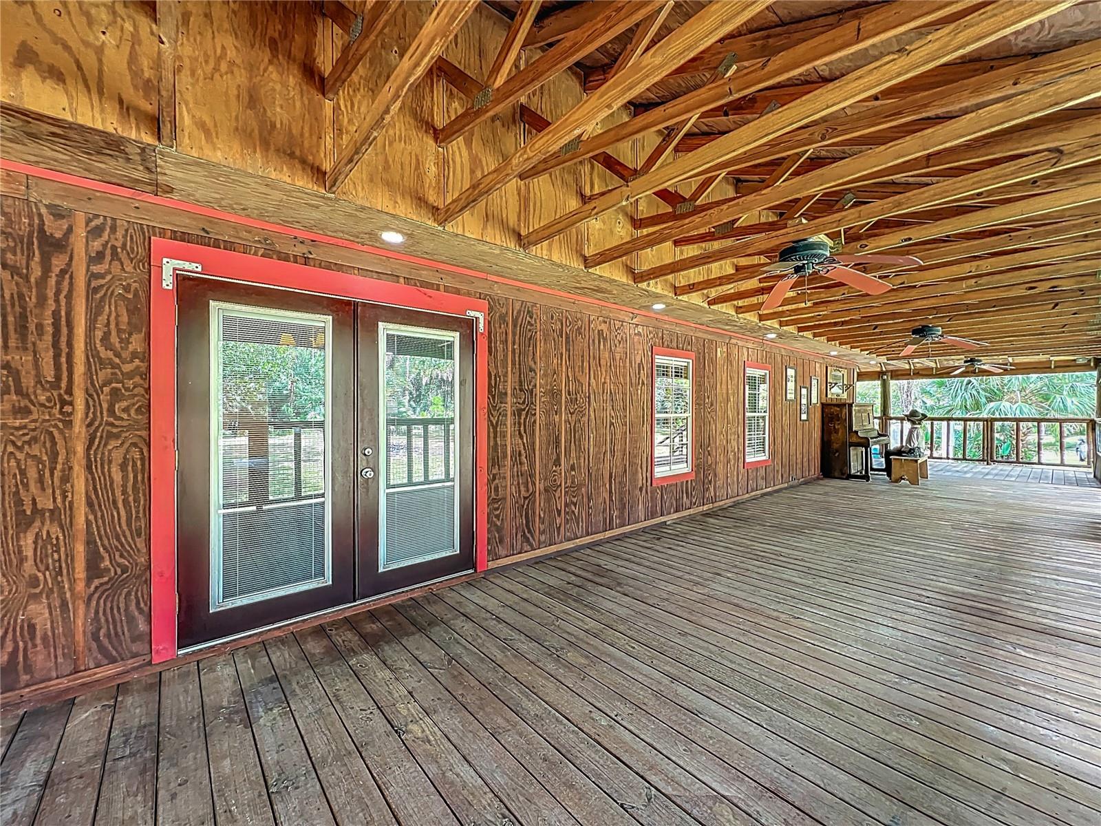 Image 16 of 82 For 1560 Saddle Run Drive