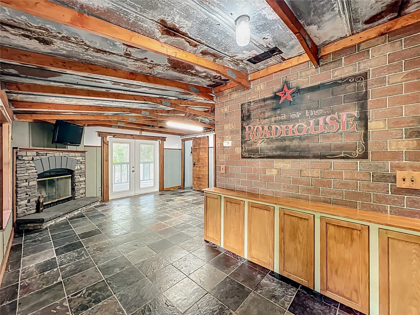 Image 37 of 82 For 1560 Saddle Run Drive