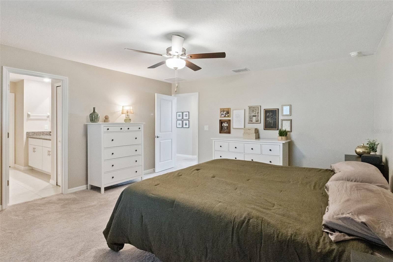 Image 26 of 62 For 3523 Lounging Wren Lane