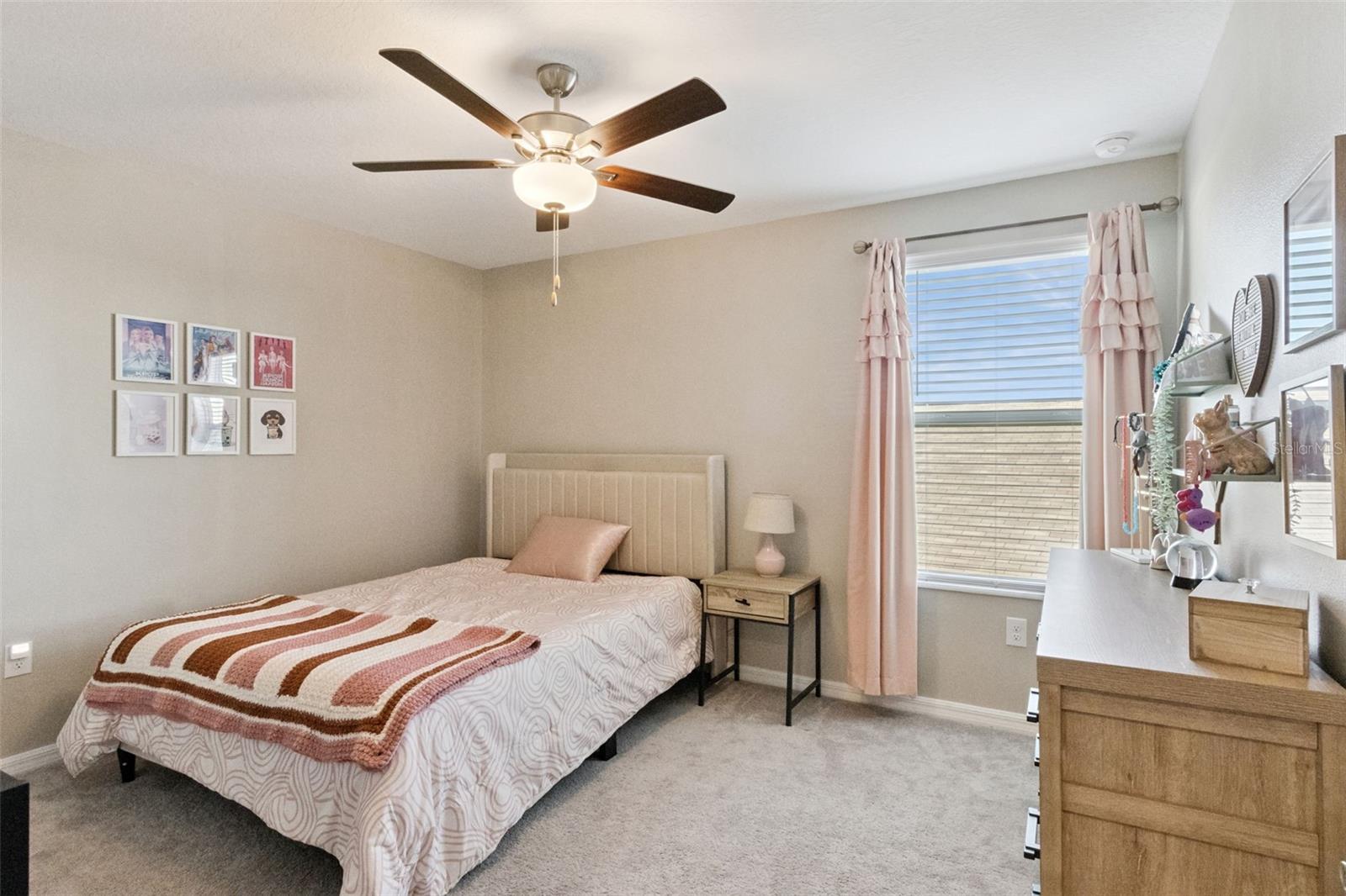 Image 35 of 62 For 3523 Lounging Wren Lane