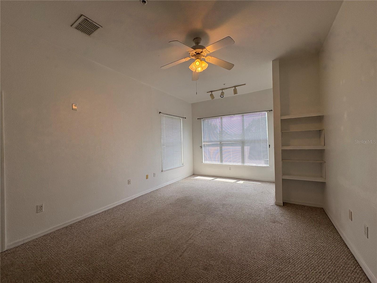Image 3 of 28 For 8929 Legacy Court 307