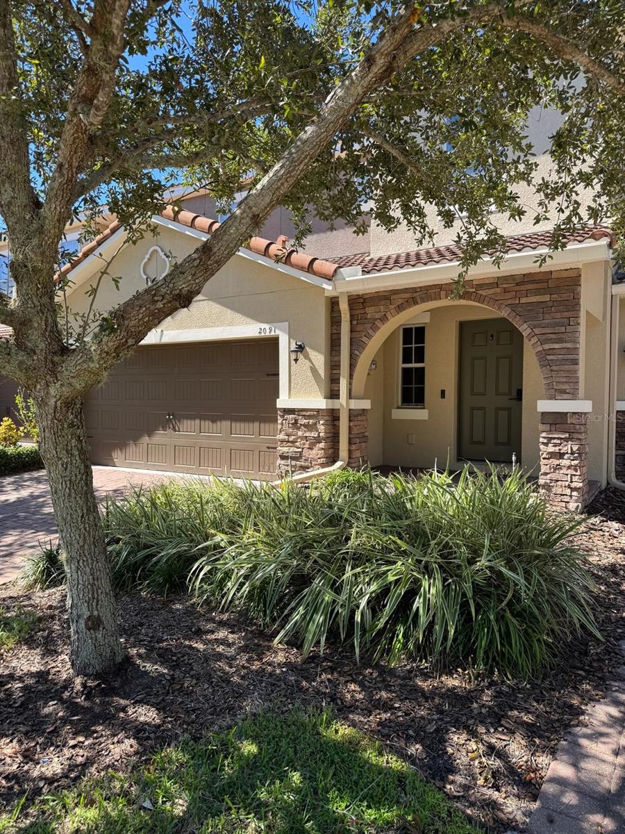 Image 2 of 69 For 2091 Bent Grass Avenue