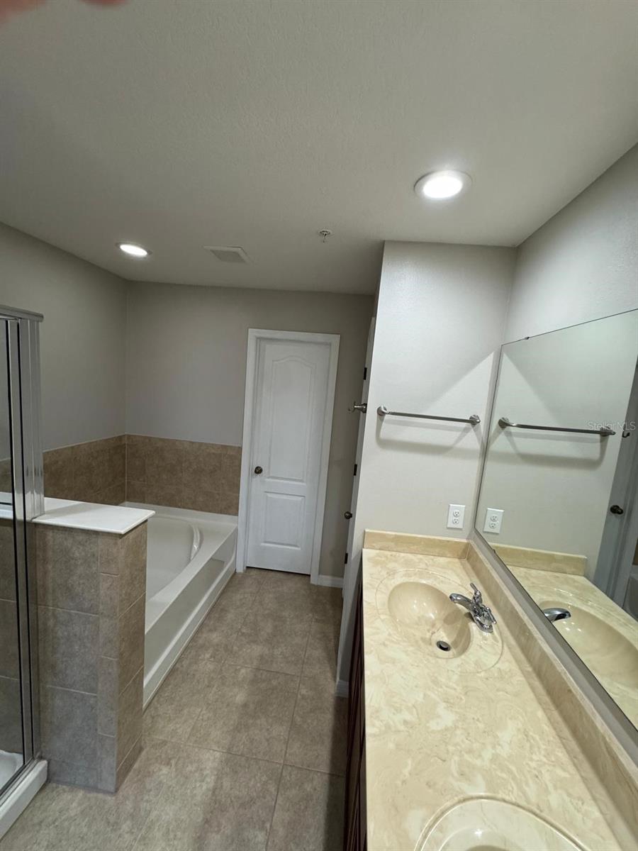 Image 47 of 69 For 2091 Bent Grass Avenue