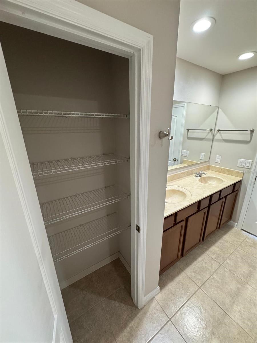 Image 49 of 69 For 2091 Bent Grass Avenue