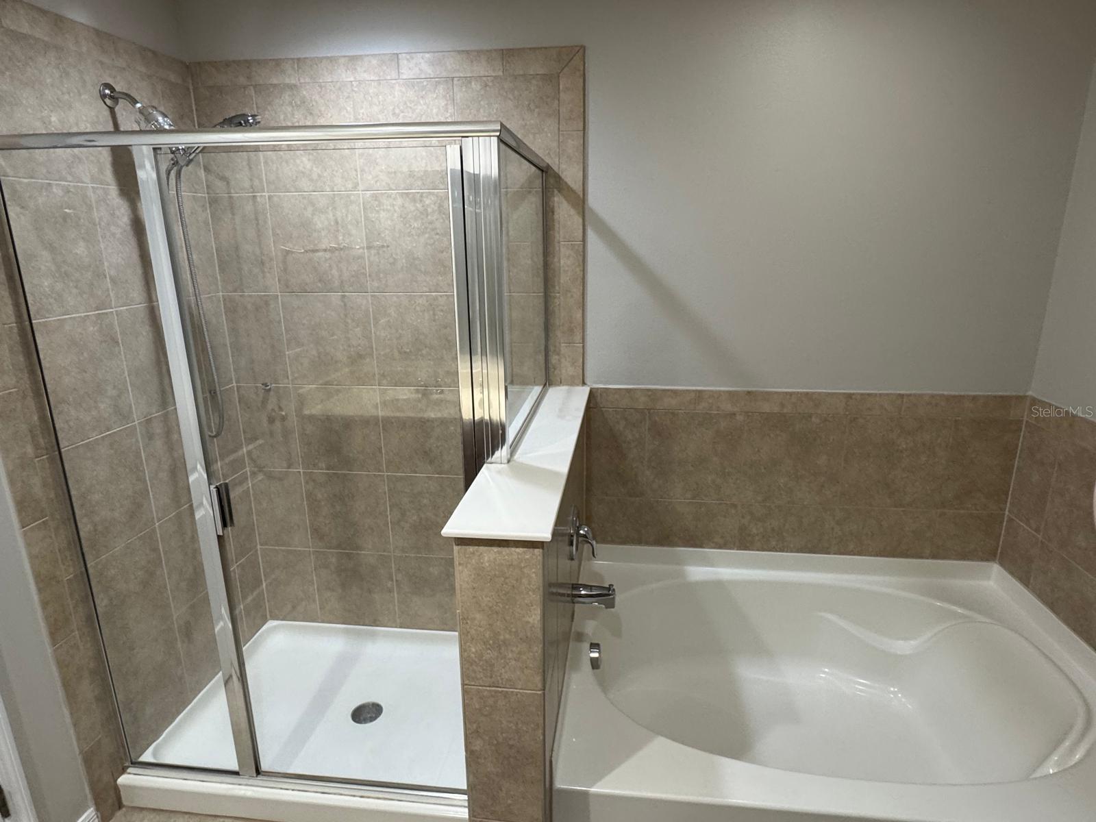 Image 51 of 69 For 2091 Bent Grass Avenue