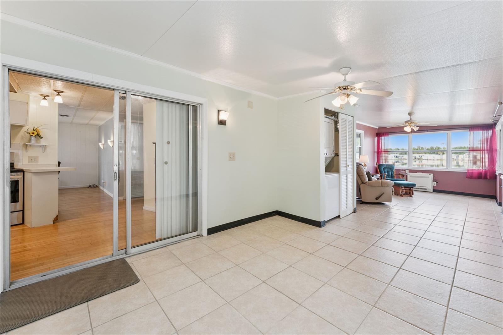 Image 12 of 18 For 314 Lakeview Drive