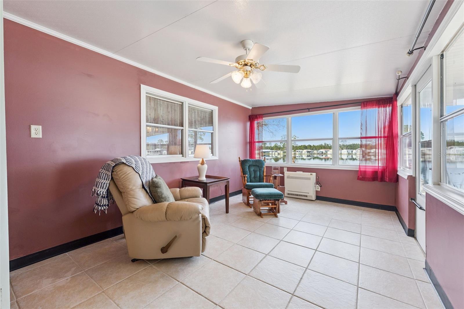 Image 14 of 18 For 314 Lakeview Drive