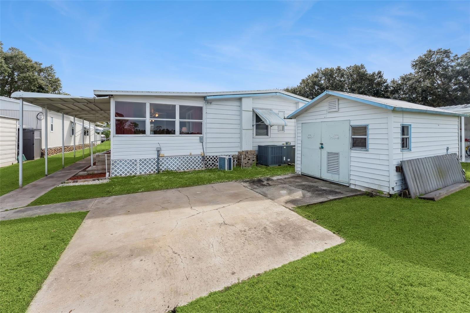 Image 16 of 18 For 314 Lakeview Drive