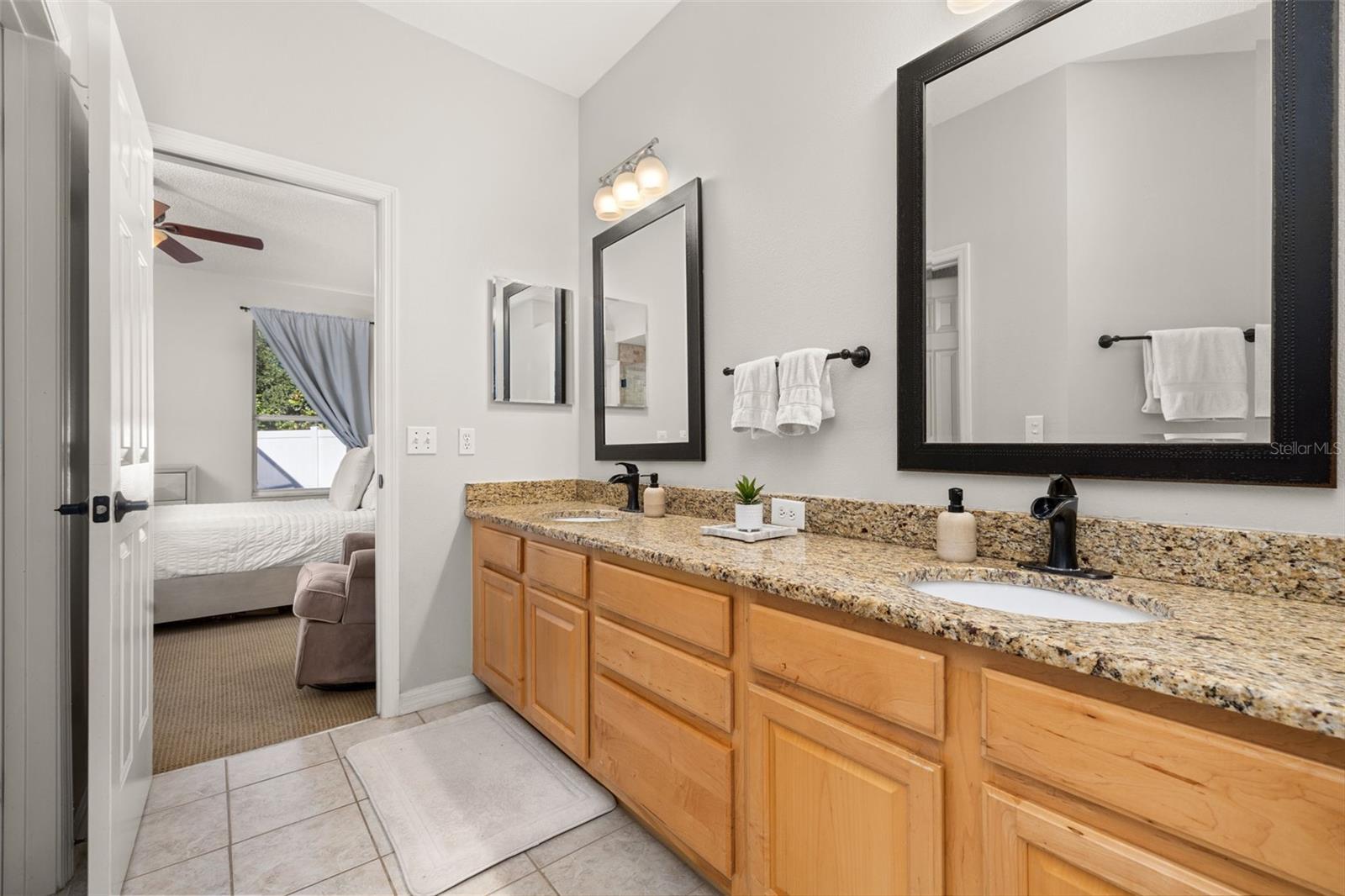 Image 15 of 35 For 2663 Glenbuck Court