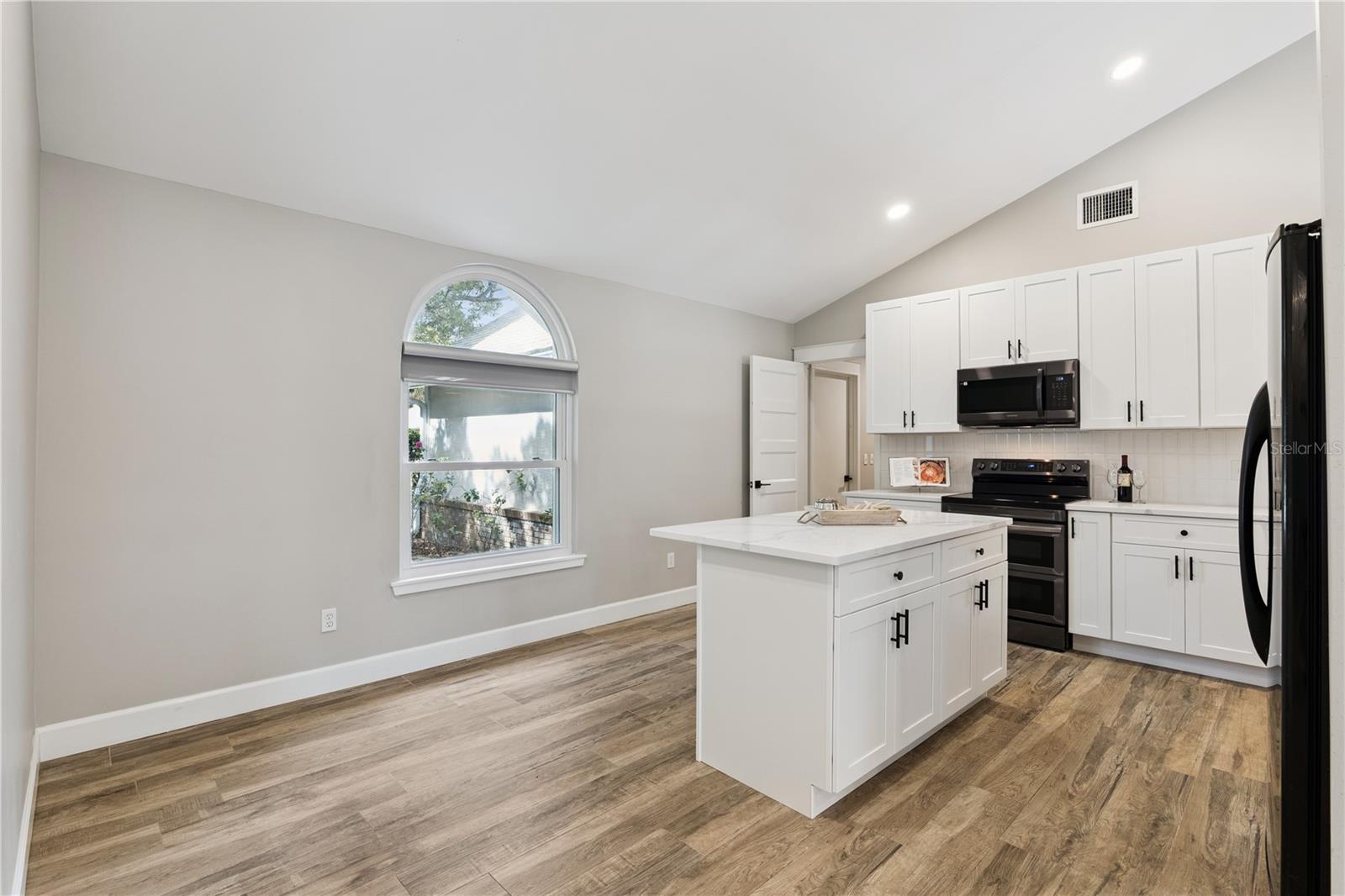 Image 11 of 40 For 3015 Riviera Bay Court