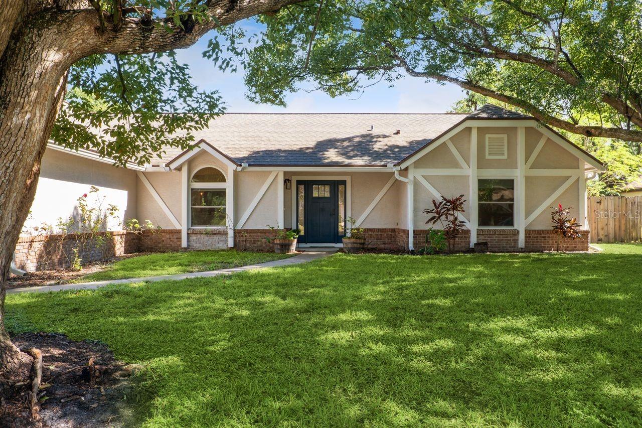 Image 2 of 40 For 3015 Riviera Bay Court