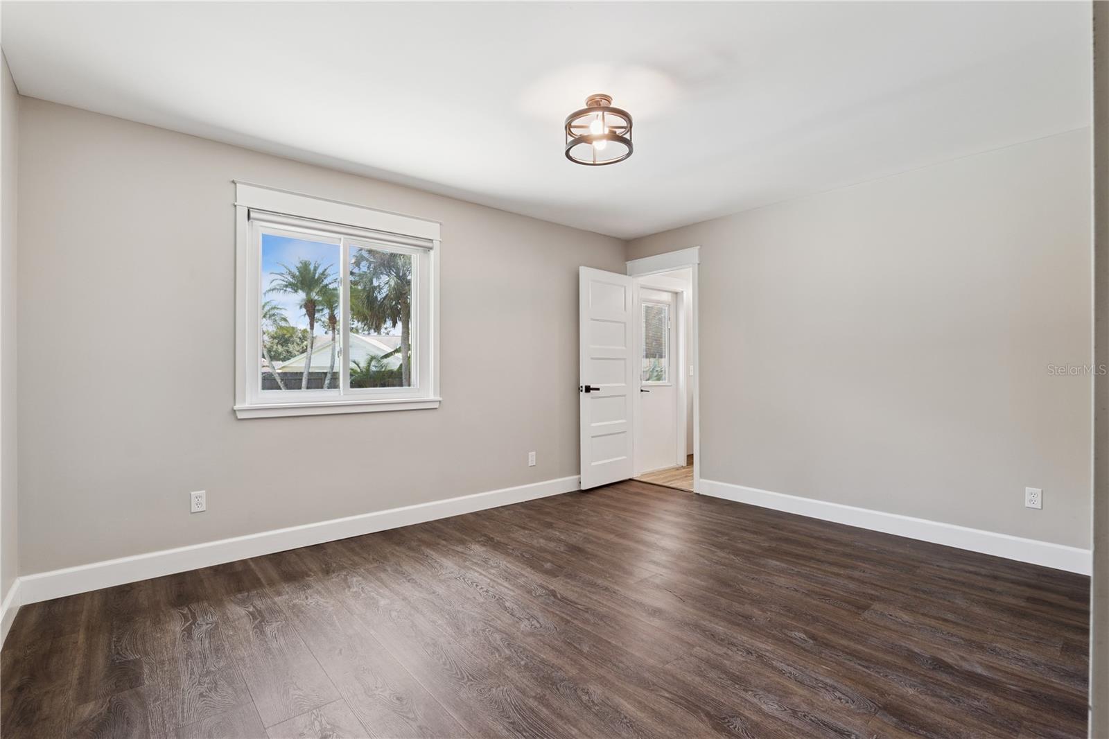 Image 21 of 40 For 3015 Riviera Bay Court