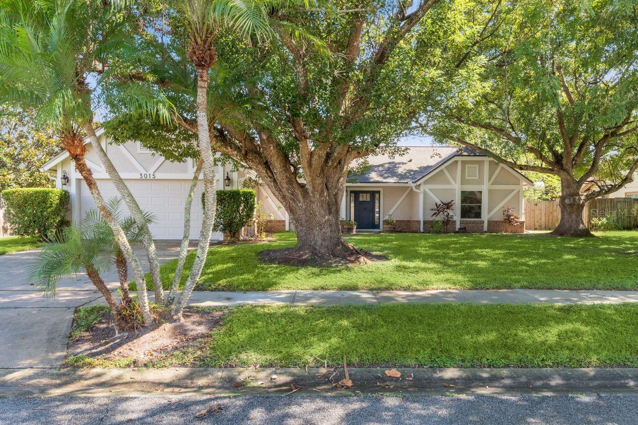 Image 37 of 40 For 3015 Riviera Bay Court