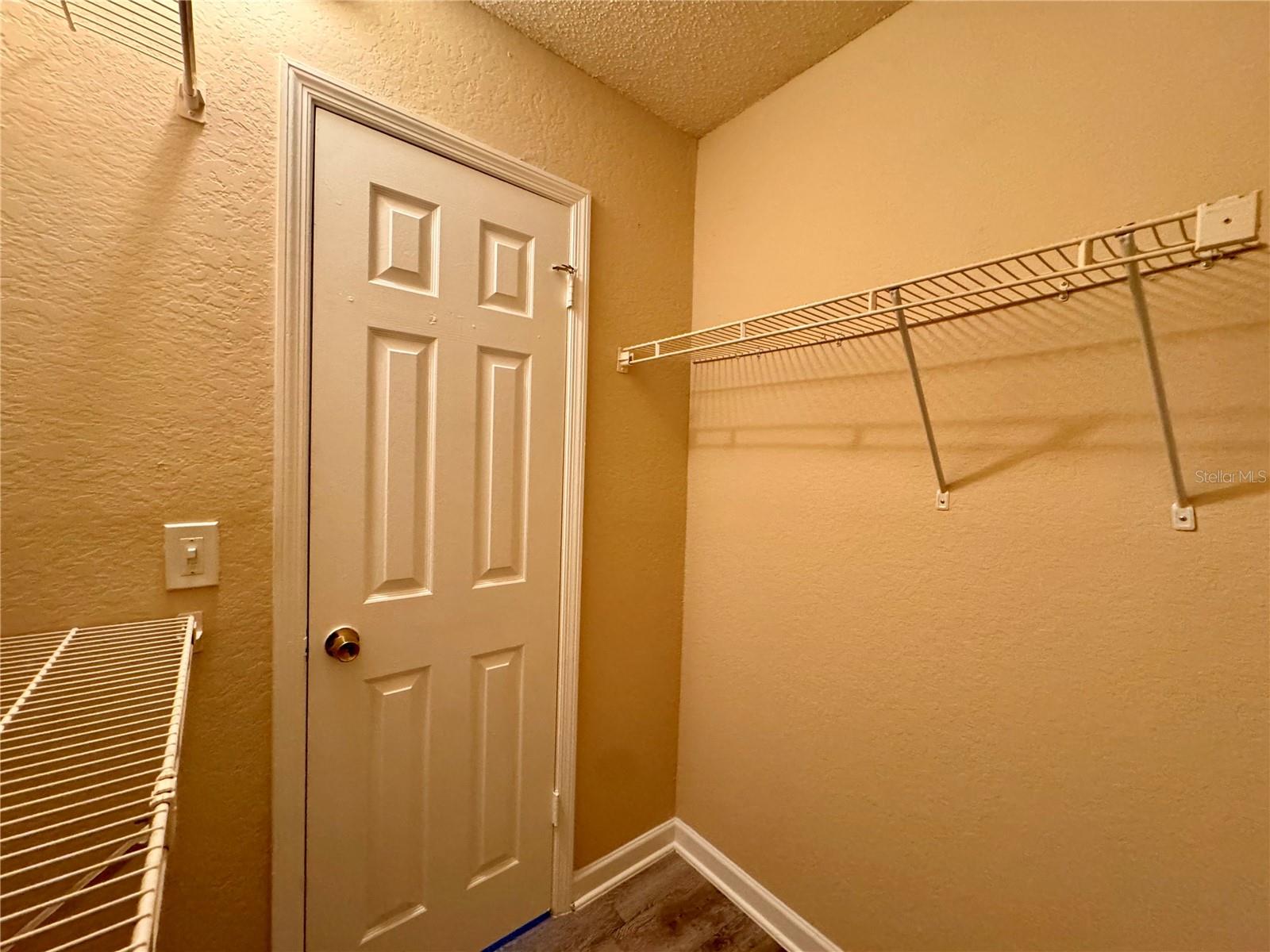 Image 19 of 24 For 3032 Antique Oaks Circle 149