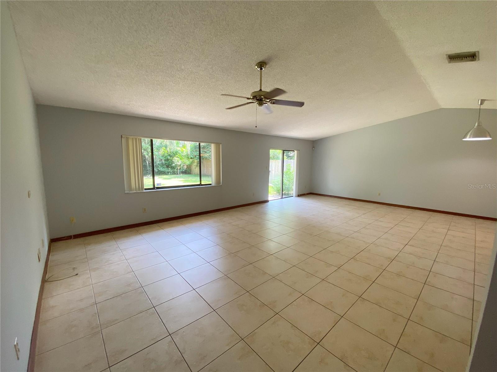 Image 4 of 23 For 9430 Lake Douglas Place