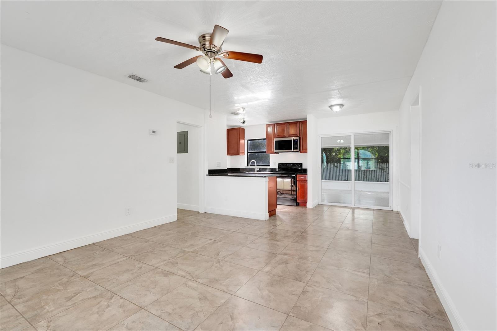 Image 14 of 42 For 1510 Hollis Drive