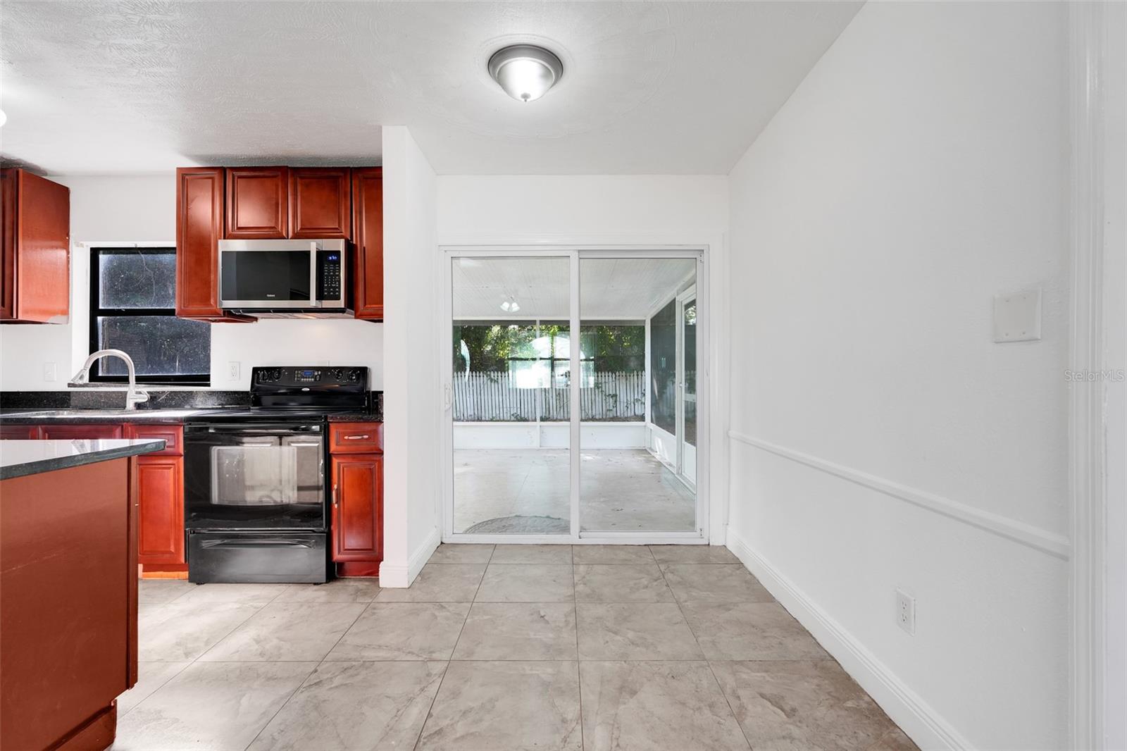 Image 17 of 42 For 1510 Hollis Drive