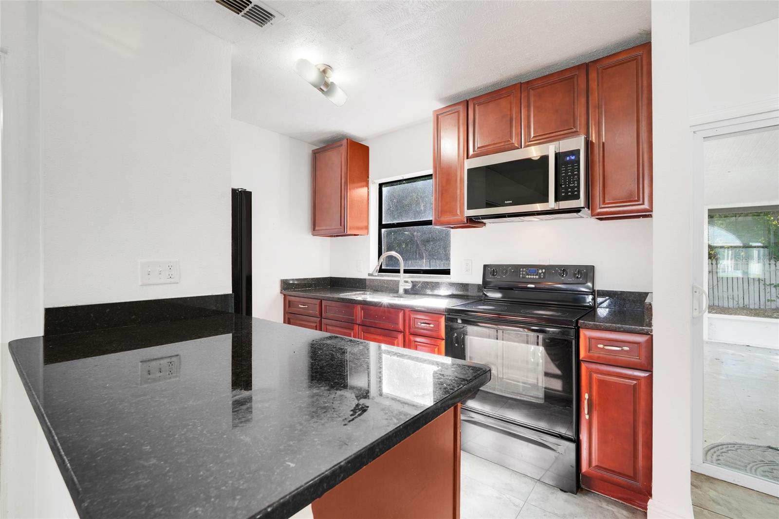 Image 18 of 42 For 1510 Hollis Drive