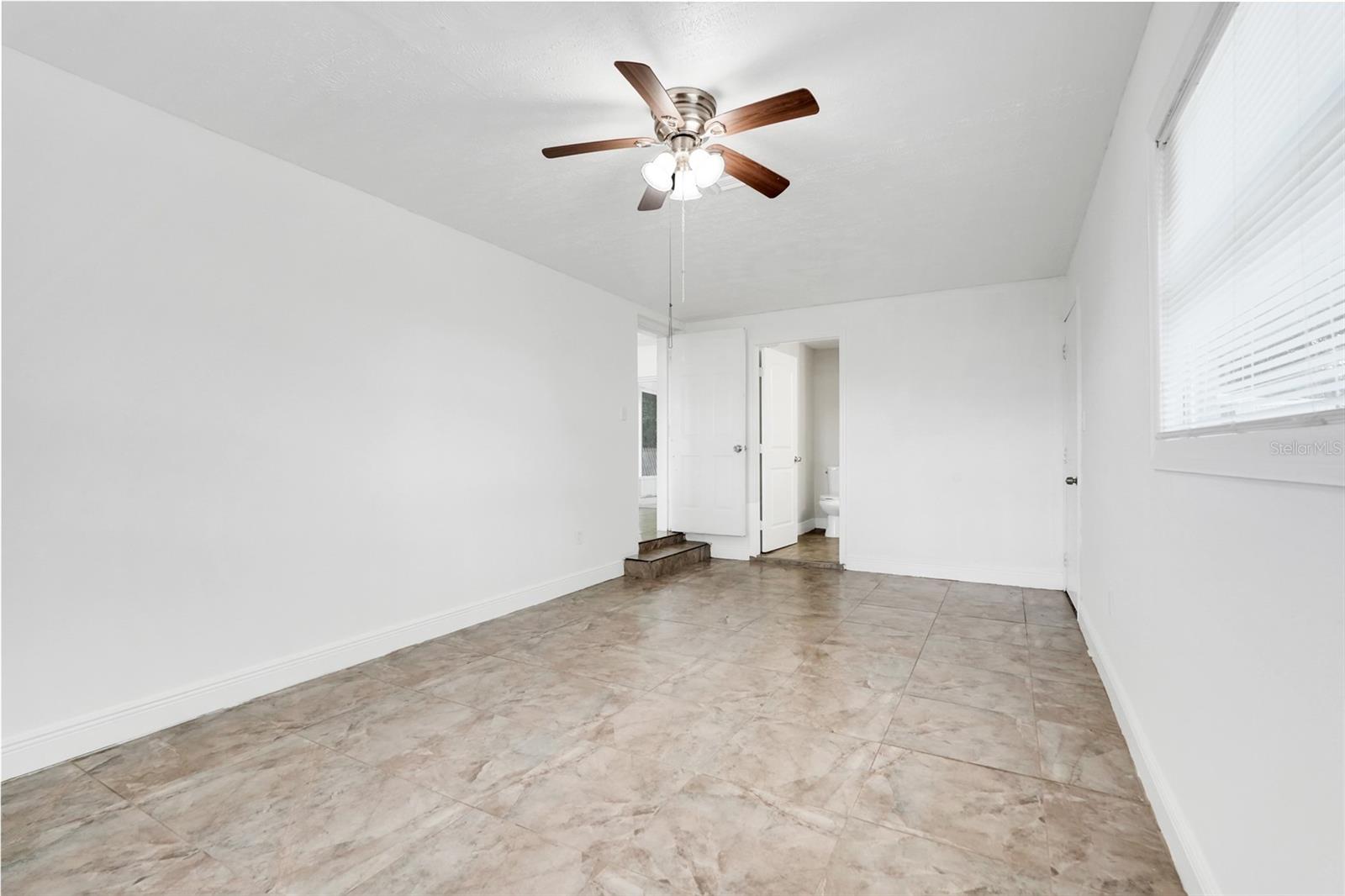 Image 28 of 42 For 1510 Hollis Drive