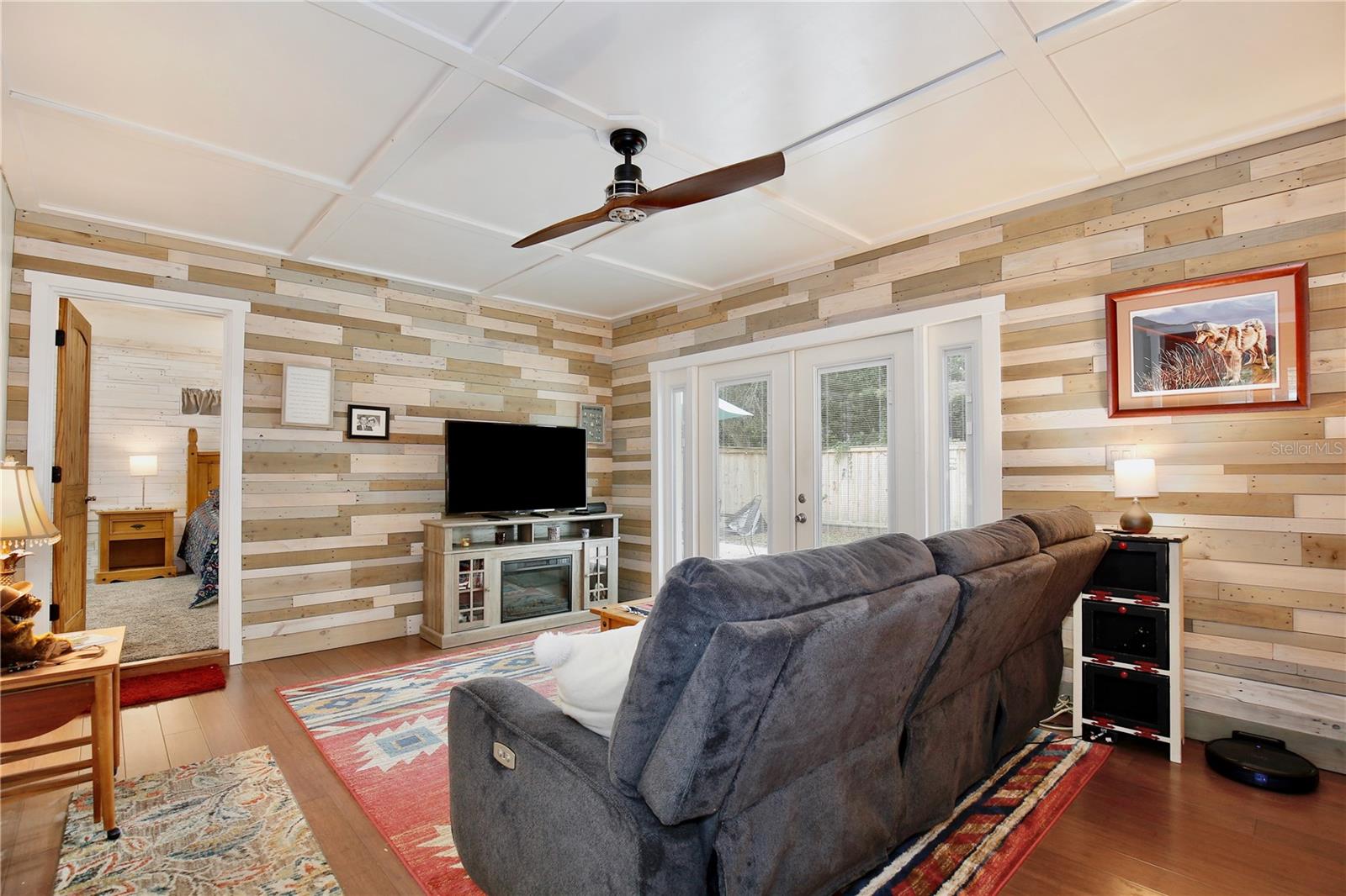 Image 14 of 34 For 354 Monroe Avenue