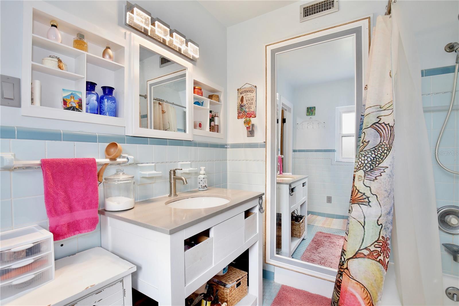 Image 18 of 34 For 354 Monroe Avenue