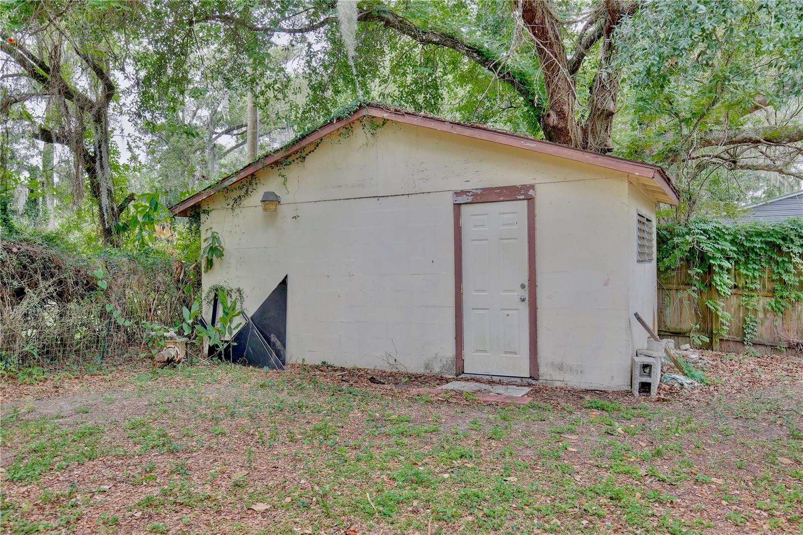 Image 30 of 34 For 354 Monroe Avenue