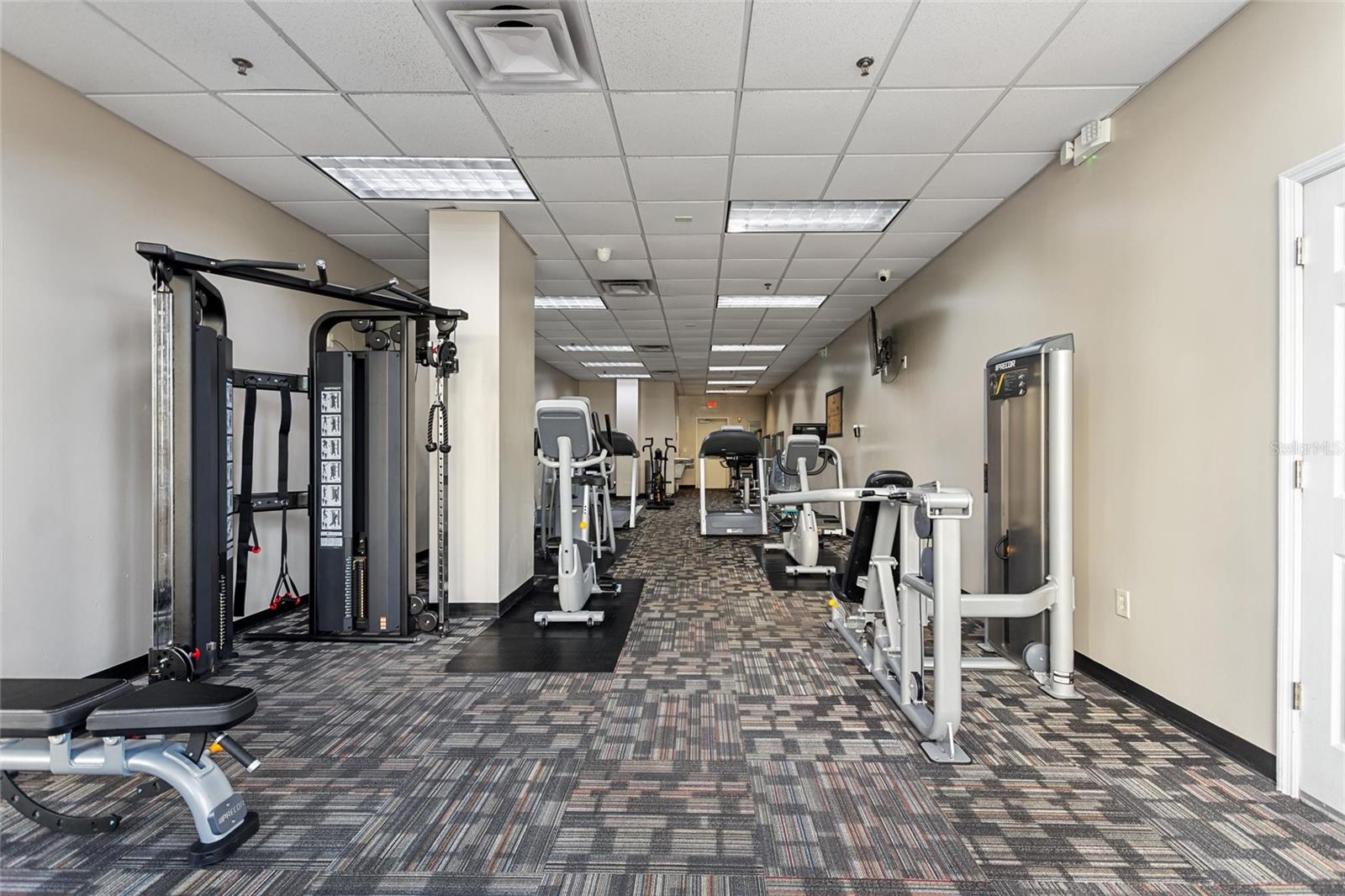 Image 42 of 66 For 8100 Resort Vlg Drive 2204