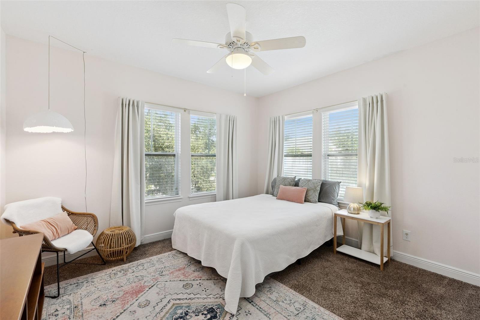 Image 35 of 38 For 862 Oakland Park Boulevard