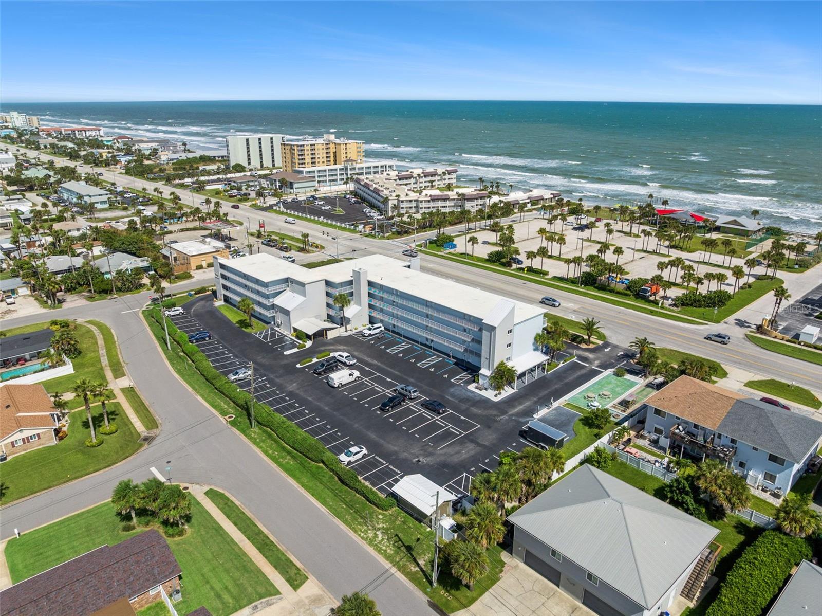 Image 6 of 46 For 3700 Atlantic Avenue 206