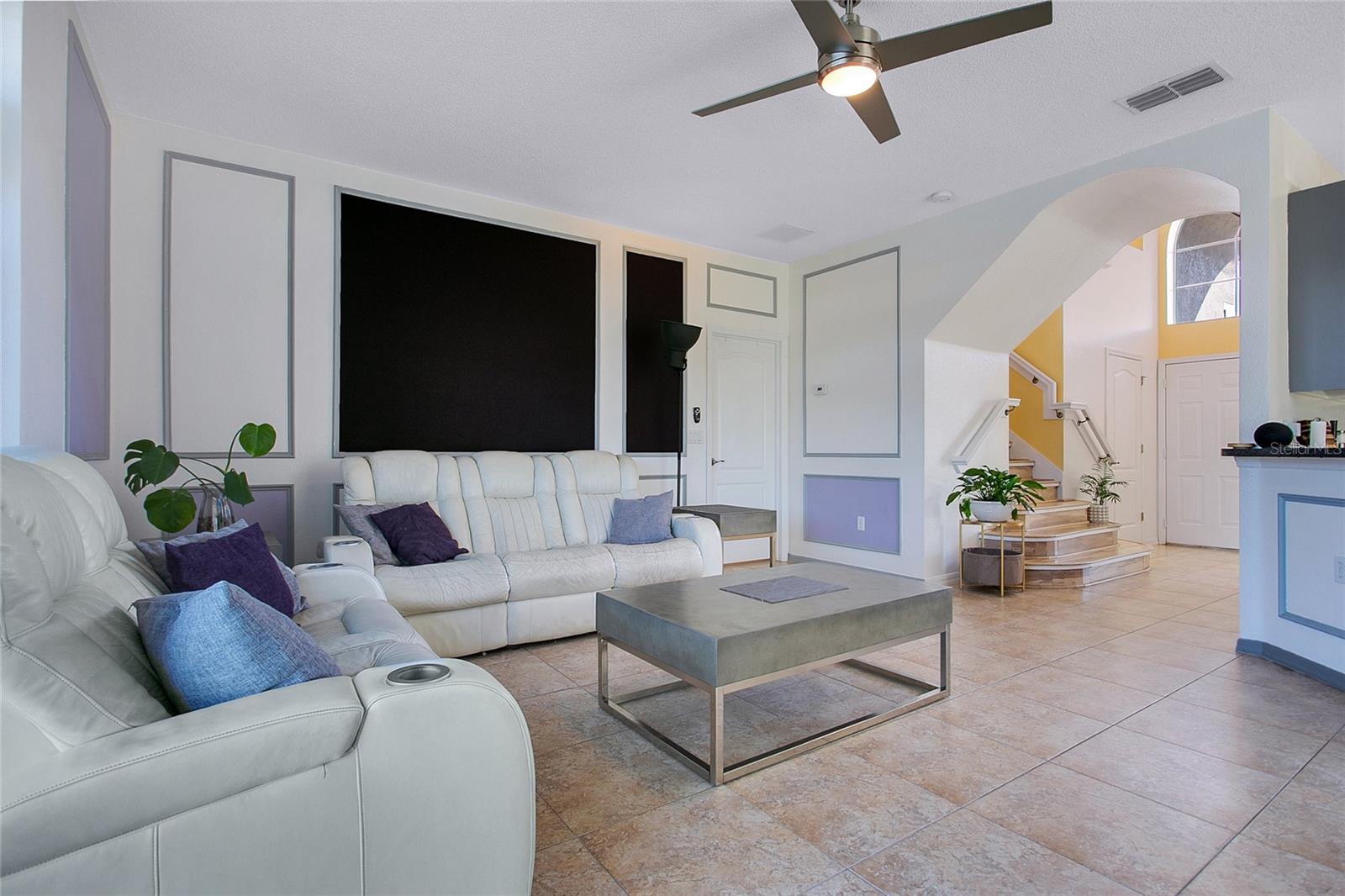 Image 4 of 49 For 13256 Heming Way