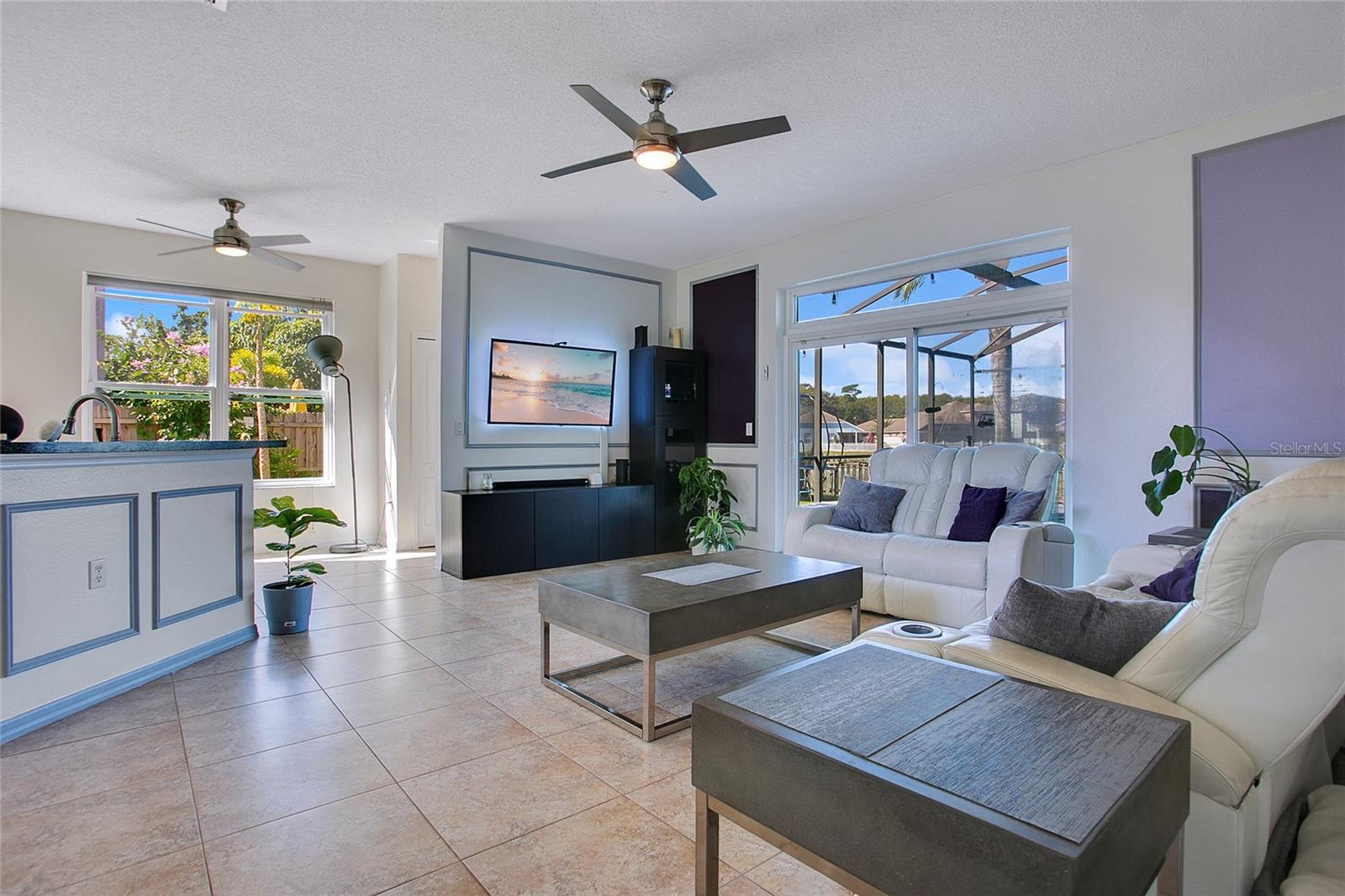 Image 5 of 49 For 13256 Heming Way