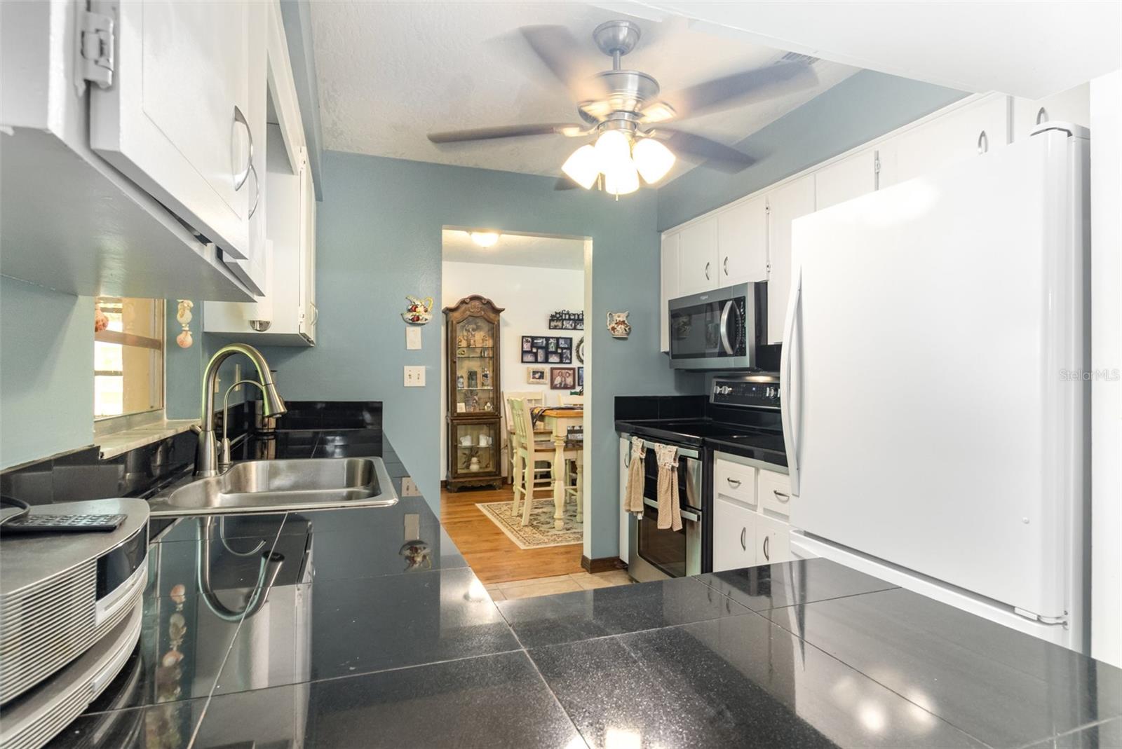 Image 5 of 22 For 1784 Merrimac Drive
