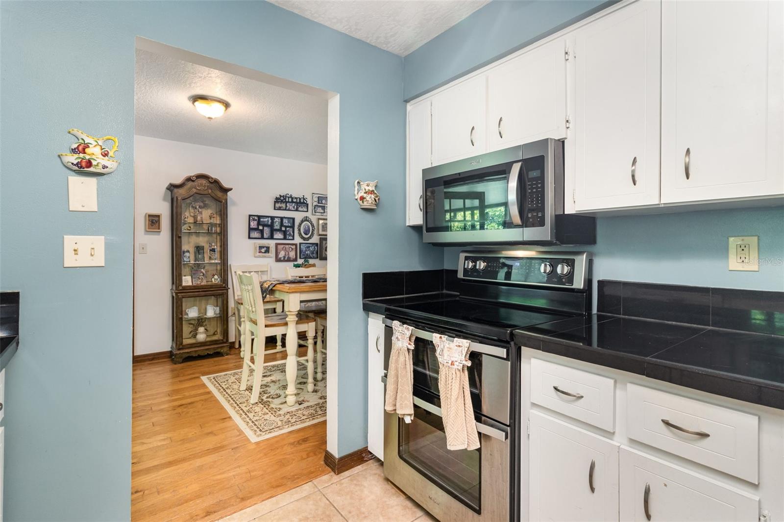 Image 6 of 22 For 1784 Merrimac Drive