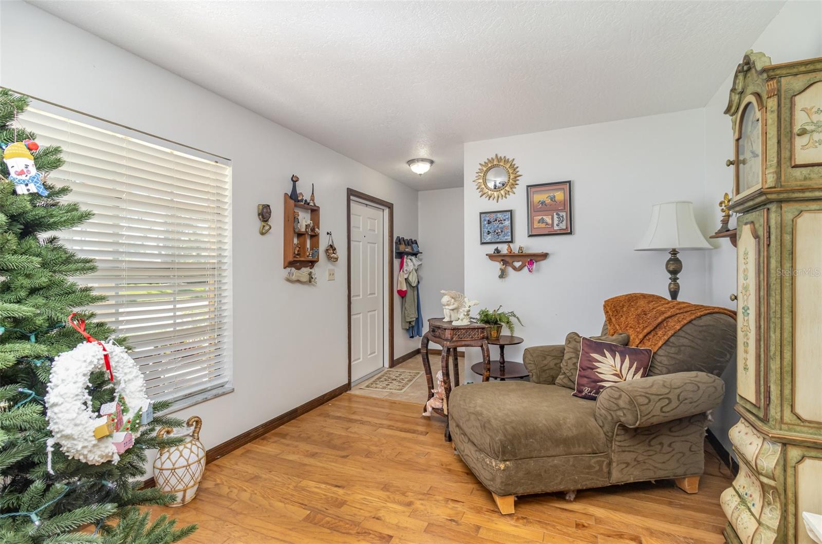 Image 7 of 22 For 1784 Merrimac Drive