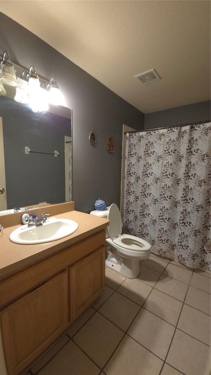 Image 9 of 14 For 25 Willow Road