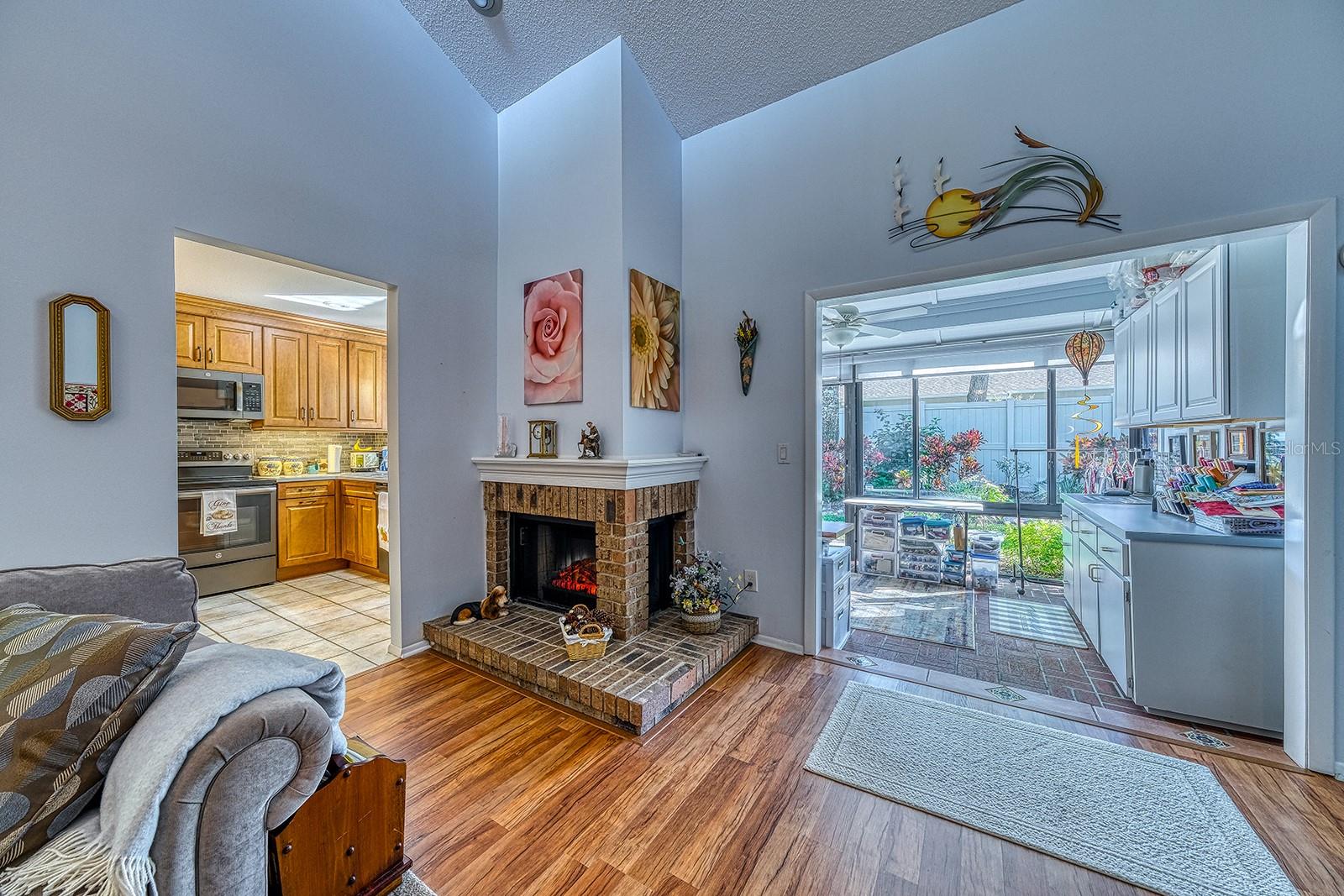 Image 11 of 35 For 2344 Sierra Lane 2344