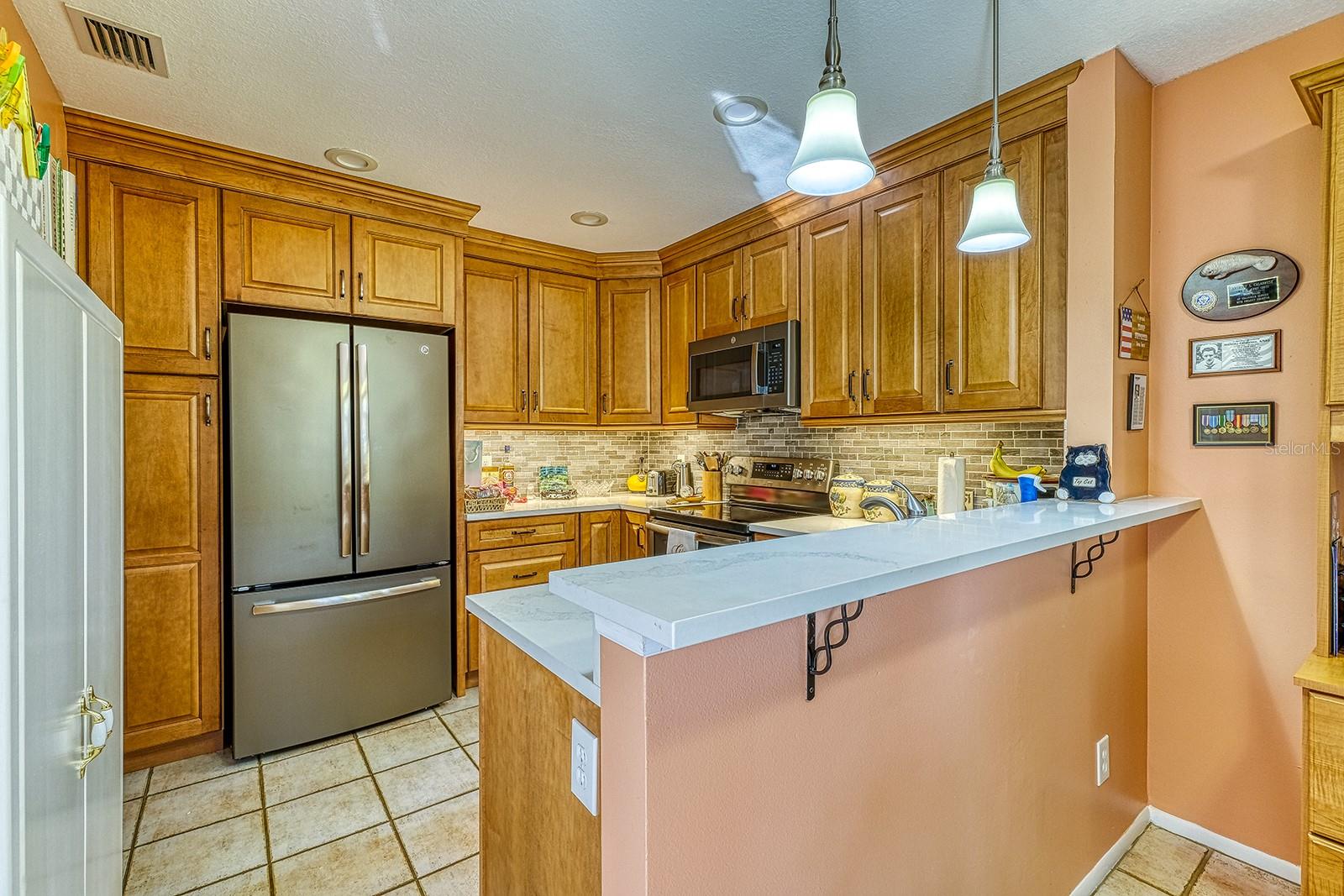 Image 16 of 35 For 2344 Sierra Lane 2344