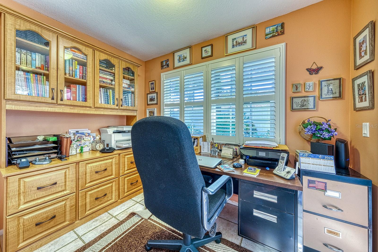Image 18 of 35 For 2344 Sierra Lane 2344